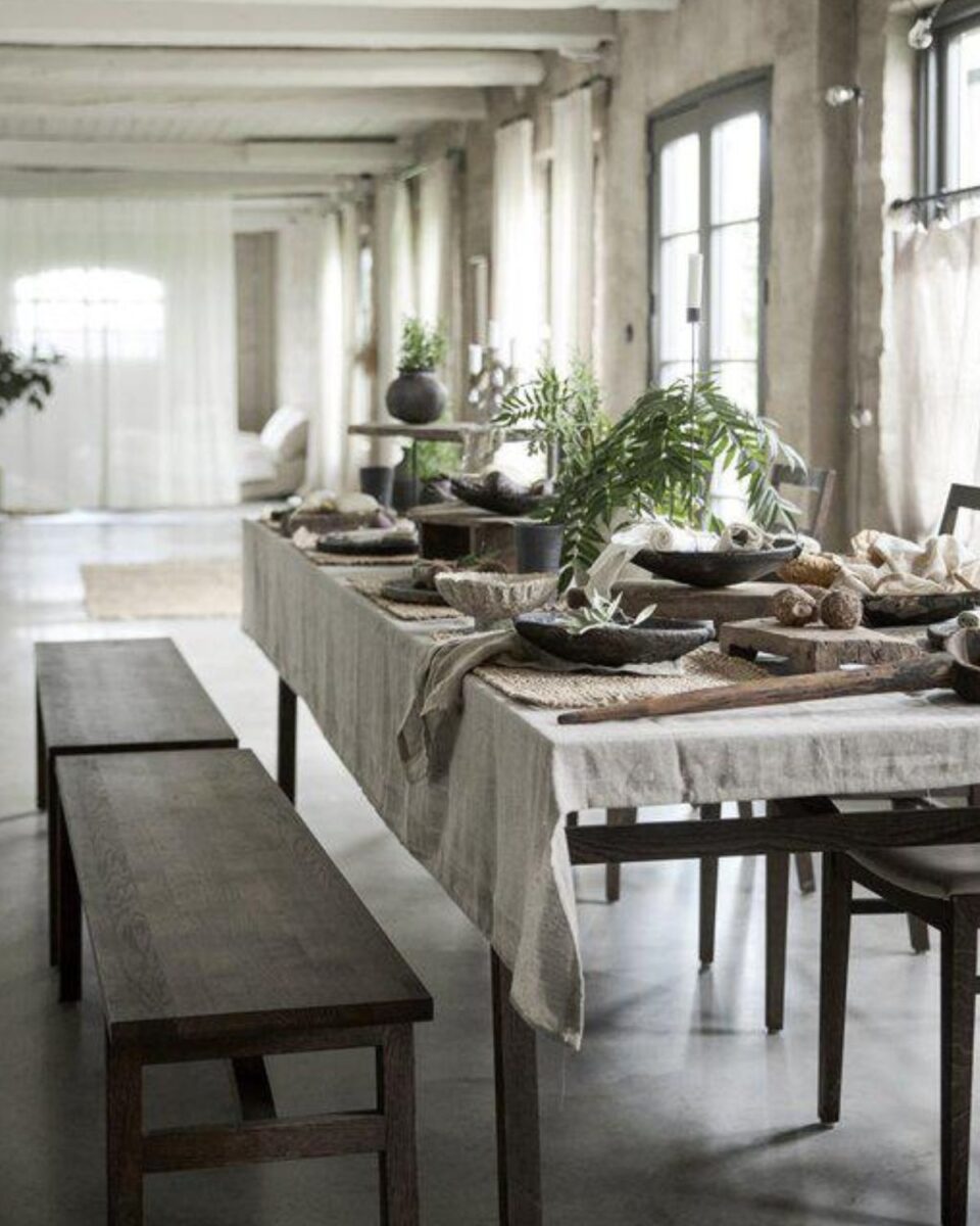 Beige duk 150x310 cm - Håkan från Boel & Jan - jordnära färger - dukning