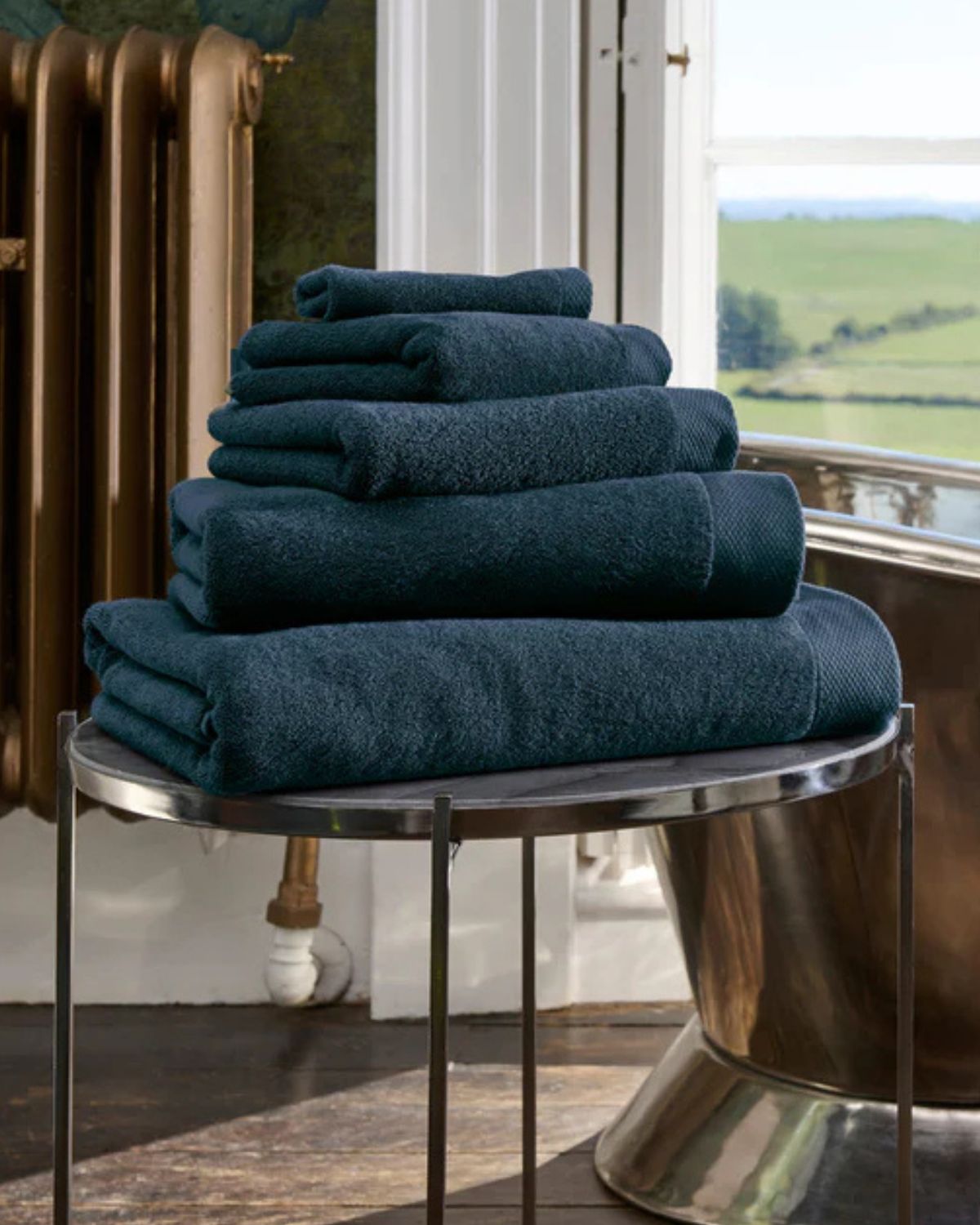 Handduk i 100% turkisk bomull - Mörkblå - Handdukset - Premium - Luxe från Christy Handduk i 100% turkisk bomull - Mörkblå - Handdukset - Premium - Luxe från Christy