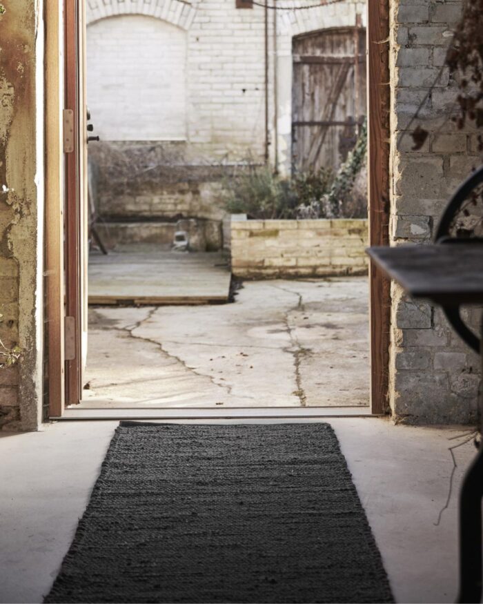 Gångmatta i jute - Svart - Merida från Boel & Jan - Miljöbild