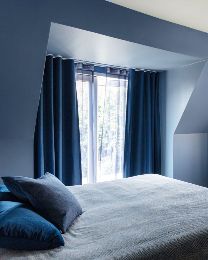 Måttbeställd mörkläggningsgardin - Light Off - Pagunette - blå