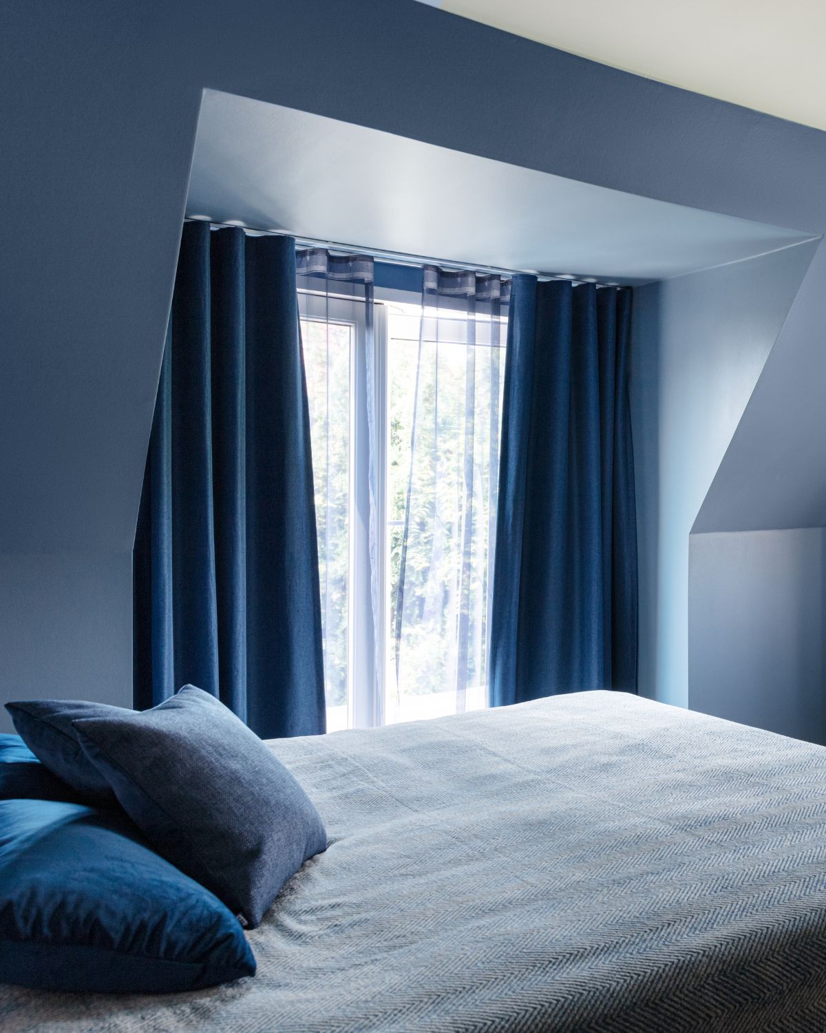 Måttbeställd mörkläggningsgardin - Light Off - Pagunette - blå