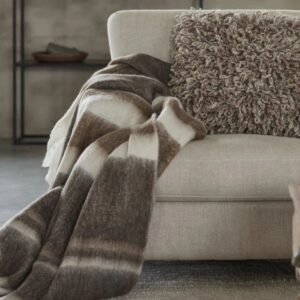 Randig pläd 130x170 cm - Brun/beige - Minou från Boel & Jan