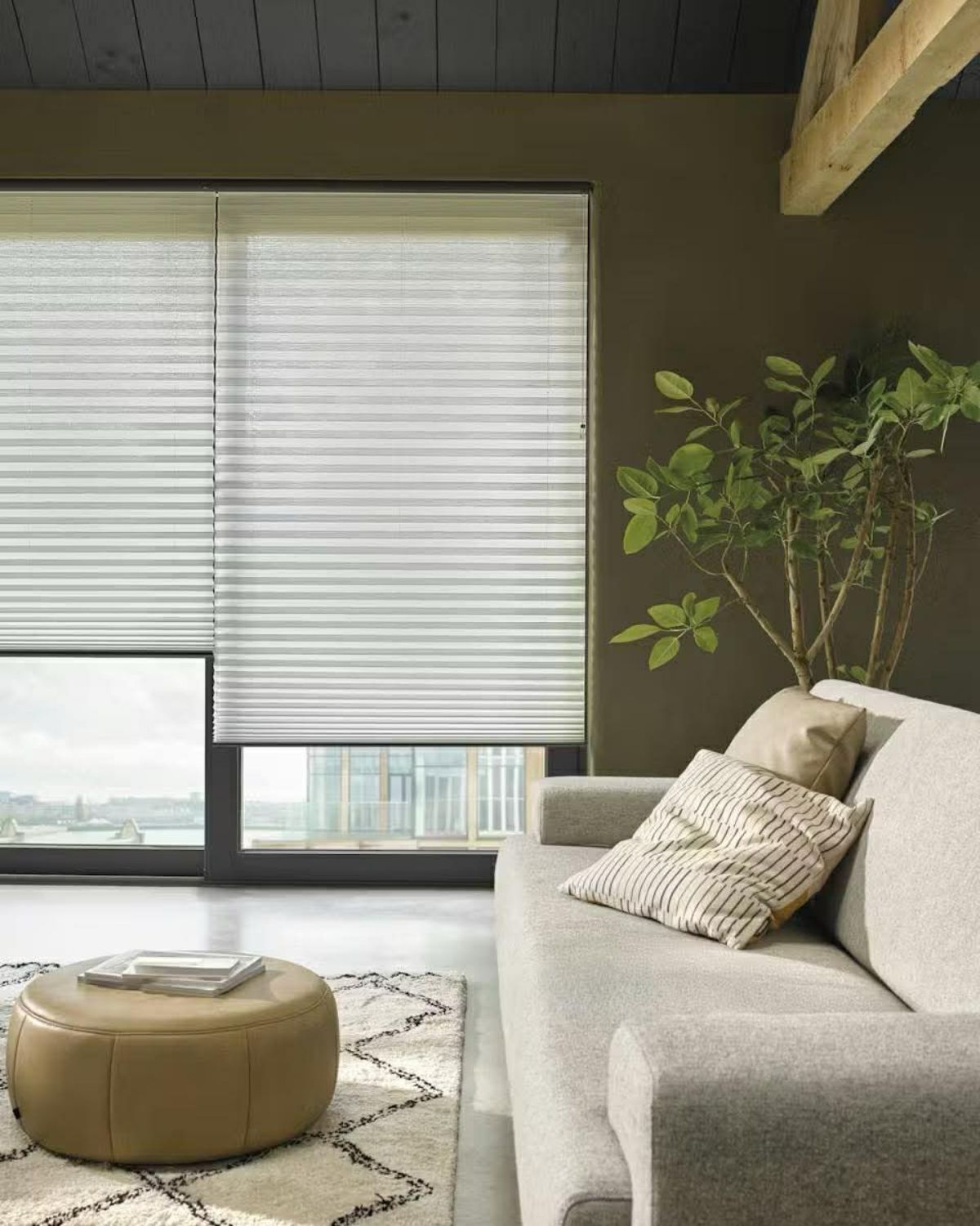 Frihängande plisségardin från Gardinbutiken